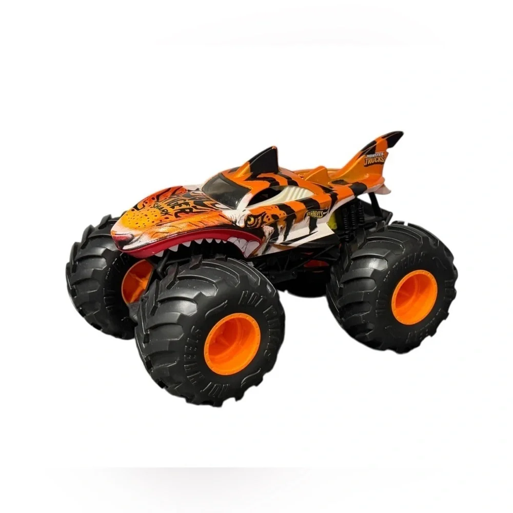 Hot Wheels Tiger Shark 1:24 Diecast Monster Truck